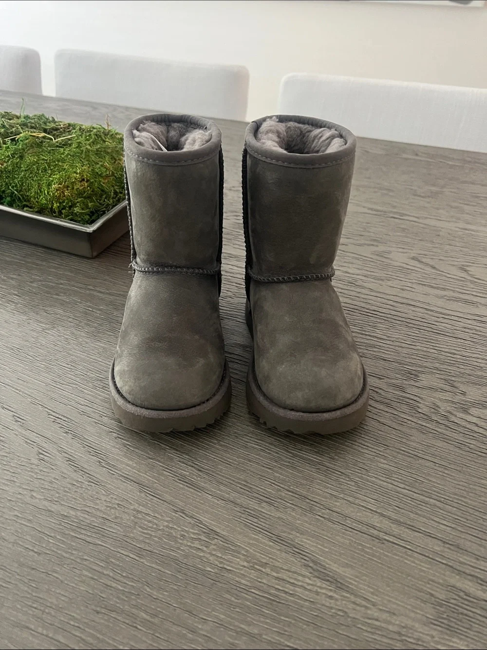 UGG Kids Short Sheepskin Boot - Charcoal Gray